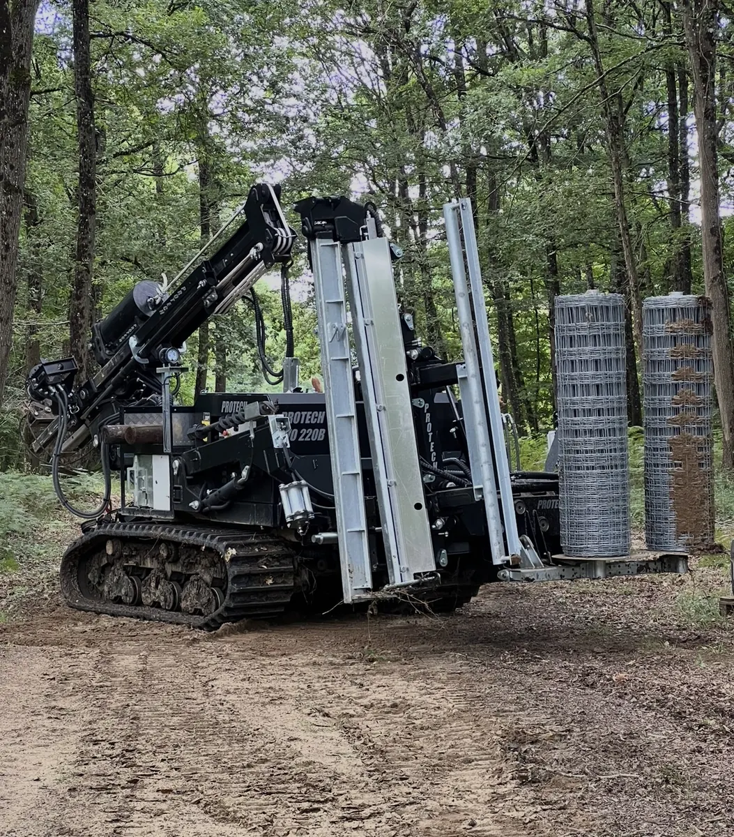Dérouleuse de grillage — vue 1